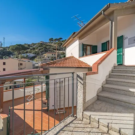 Διαμέρισμα La Rondine Su - Goelba Seccheto