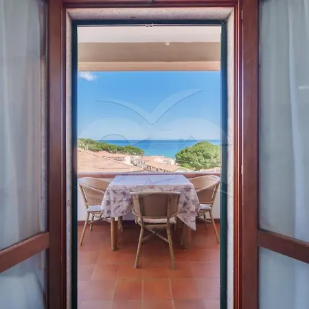 La Rondine Su - Goelba Apartman