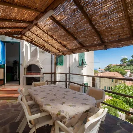 La Rondine Su - Goelba