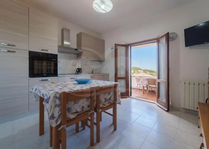 La Rondine Su - Goelba Διαμέρισμα *