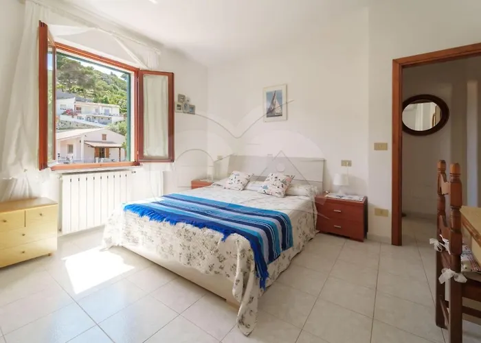 Διαμέρισμα La Rondine Su - Goelba *